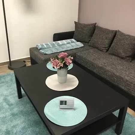 Apartment Tetemvar