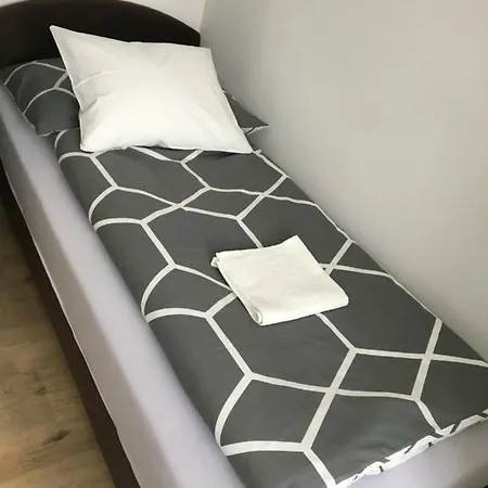 Tetemvar Apartment